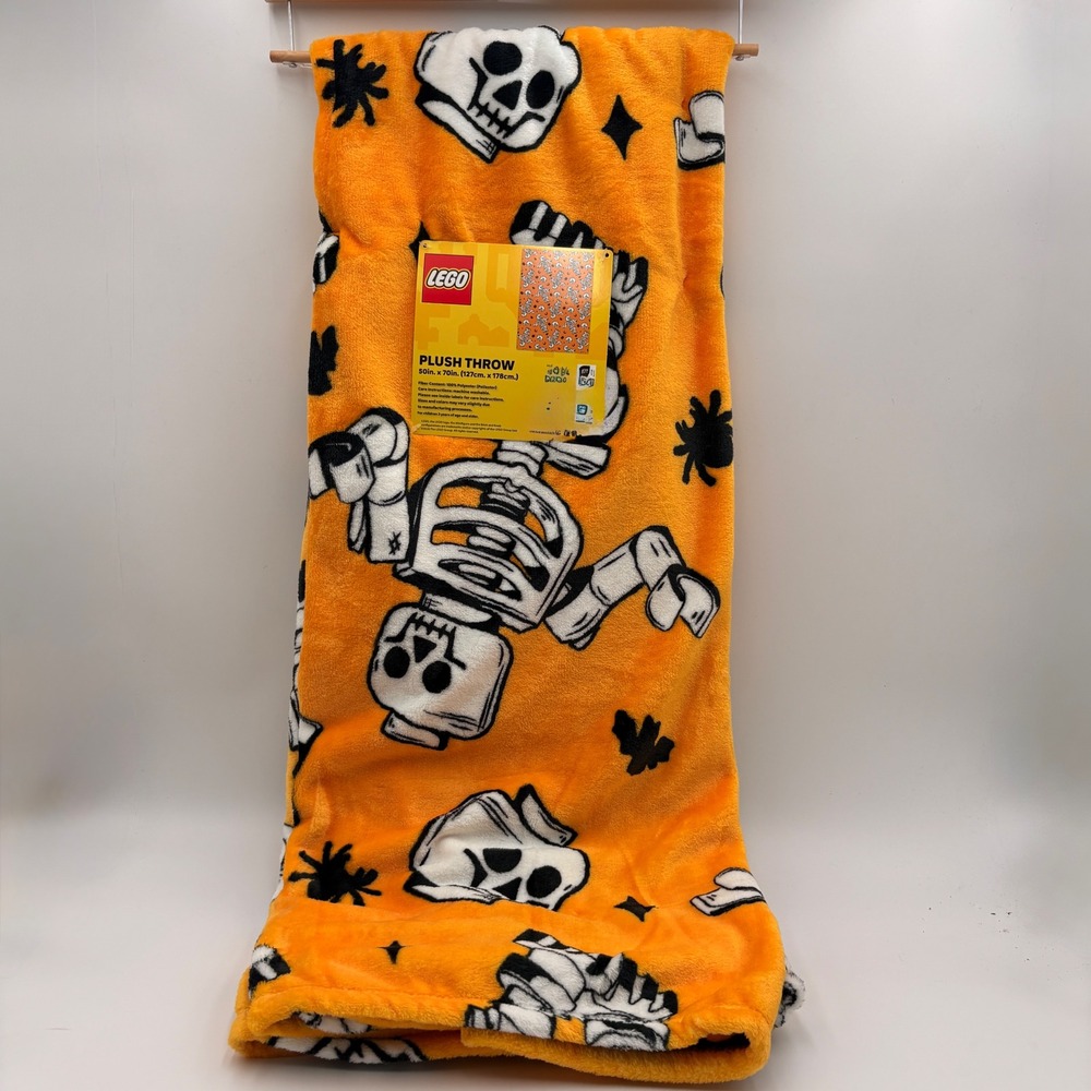 LEGO Skeleton Plush Throw Blanket 50x70 Orange Halloween Spooky Minifigure New